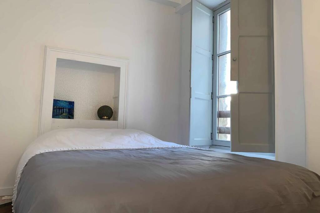 Апартаменты T2 Centre Historique☆☆☆Meuble De Tourisme 3Etoiles Шамбери Экстерьер фото